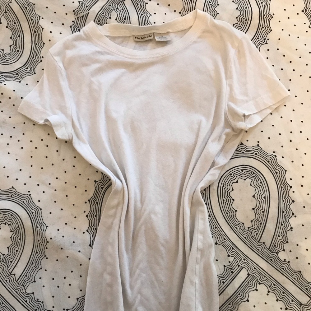 White t-shirt